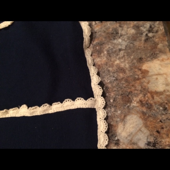 Top - Picture 4 of 5